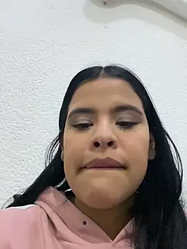 Snapshot of Aisha_poweer chatting on 2, 10, 2025 Aisha poweer online show from 2, 10, 2025