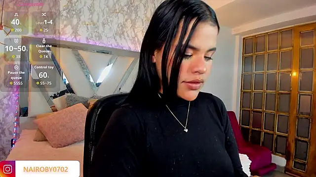 Snapshot of Aisha_poweer chatting on 21, 10, 2025 Aisha poweer online show from 21, 10, 2025