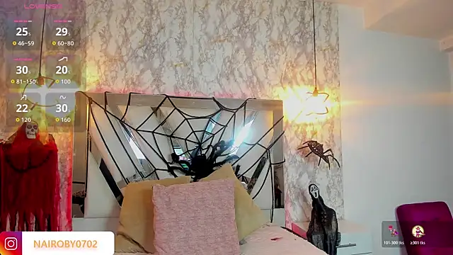 Snapshot of Aisha_poweer chatting on 28, 10, 2025 Aisha poweer online show from 28, 10, 2025