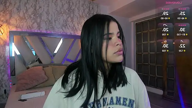 Snapshot of Aisha_poweer chatting on 20, 11, 2025 Aisha poweer online show from 20, 11, 2025