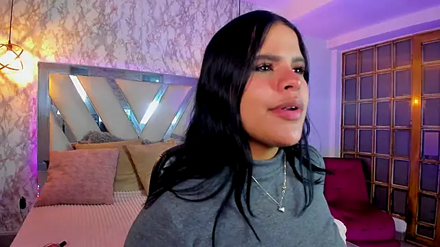 Snapshot of Aisha_poweer chatting on 1, 12, 2025 Aisha poweer online show from 1, 12, 2025