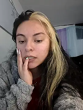 Camila Ord online show from 17, 4, 2026