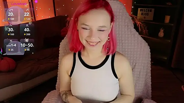 Snapshot of NaomiYoru chatting on 31, 3, 2026 NaomiYoru online show from 31, 3, 2026