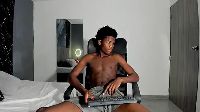 Snapshot of Johan_barreto chatting on 28, 10, 2025 Johan barreto online show from 28, 10, 2025