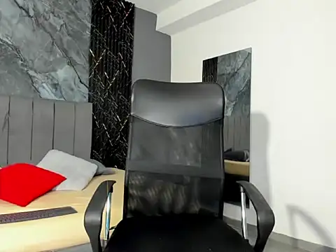 Snapshot of Johan_barreto chatting on 11, 11, 2025 Johan barreto online show from 11, 11, 2025