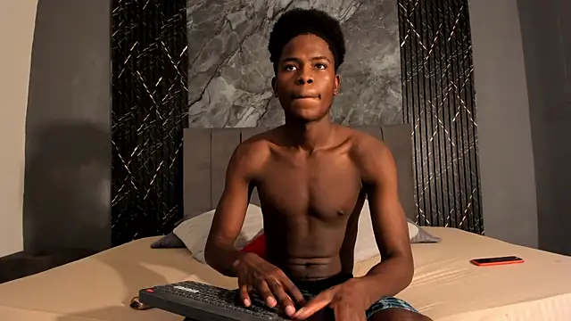 Snapshot of Johan_barreto chatting on 11, 11, 2025 Johan barreto online show from 11, 11, 2025