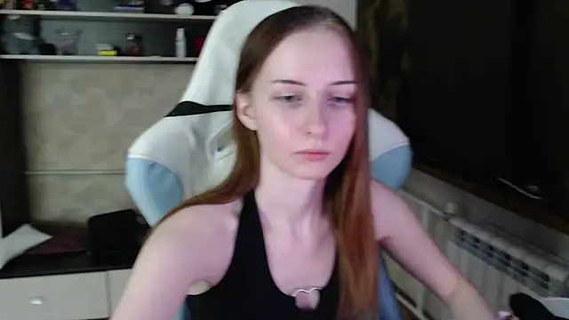 Snapshot of Cutti_Crystal chatting on 26, 2, 2026 Cutti Crystal online show from 26, 2, 2026