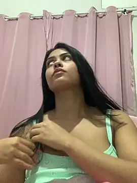 Snapshot of afroditii chatting on 6, 11, 2025 afroditii online show from 6, 11, 2025