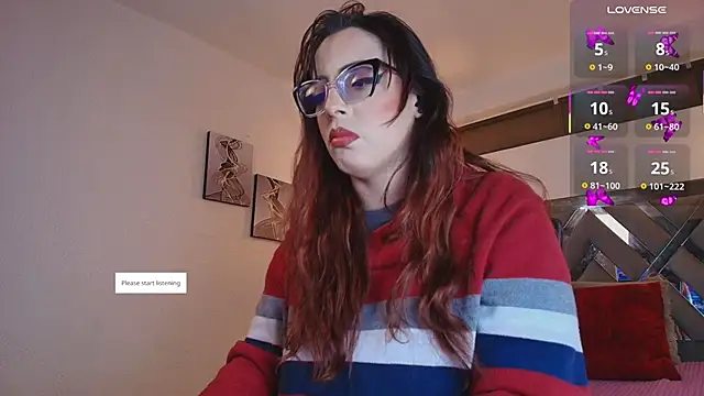 Snapshot of Rossi_ss1 chatting on 7, 11, 2025 Rossi ss1 online show from 7, 11, 2025