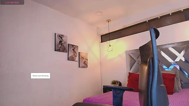 Snapshot of Rossi_ss1 chatting on 11, 11, 2025 Rossi ss1 online show from 11, 11, 2025