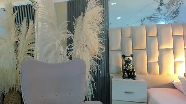 cloesummerr  online show from 9, 2, 2026