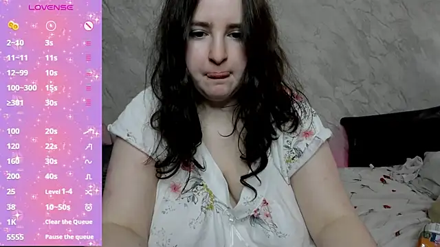 Snapshot of alice_allens chatting on 10, 9, 2025 alice allens online show from 10, 9, 2025