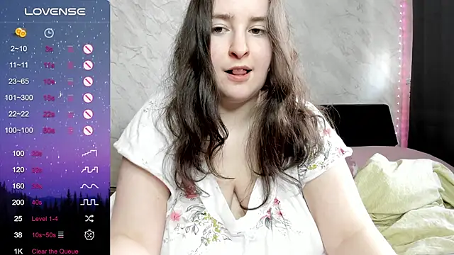 Snapshot of alice_allens chatting on 3, 10, 2025 alice allens online show from 3, 10, 2025