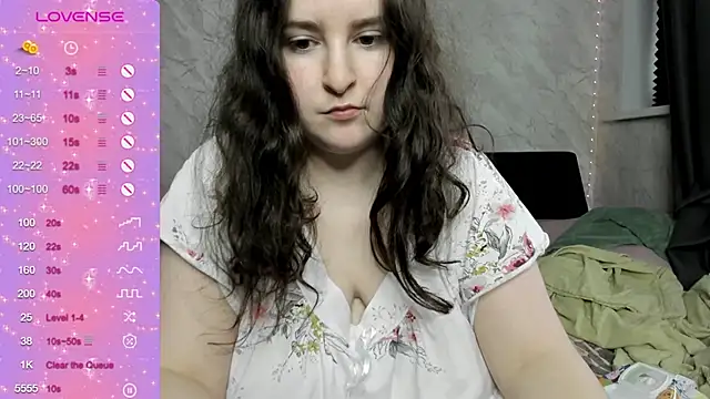 Snapshot of alice_allens chatting on 26, 10, 2025 alice allens online show from 26, 10, 2025