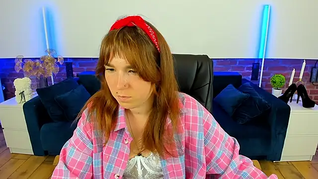 Snapshot of Sofii_darling chatting on 14, 9, 2025 Sofii darling online show from 14, 9, 2025