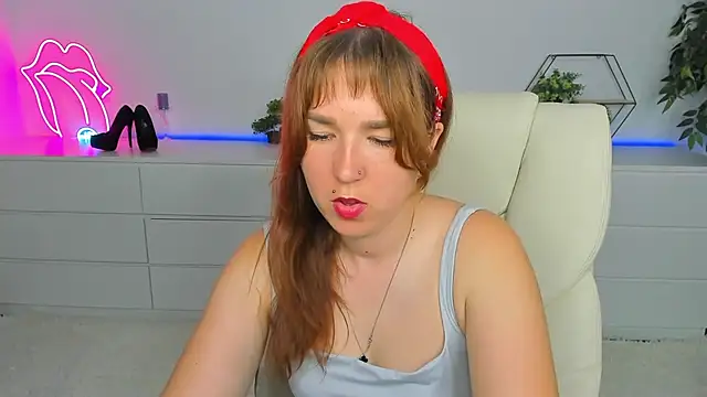 Snapshot of Sofii_darling chatting on 23, 9, 2025 Sofii darling online show from 23, 9, 2025