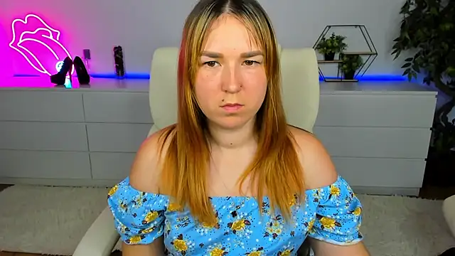 Snapshot of Sofii_darling chatting on 16, 11, 2025 Sofii darling online show from 16, 11, 2025