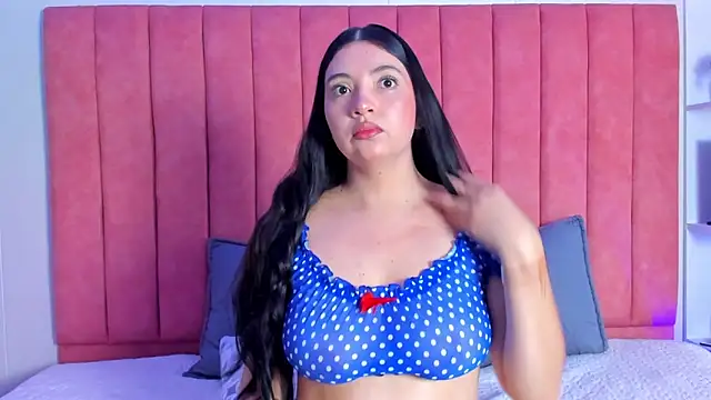 ashley Olsen online show from 12, 10, 2025