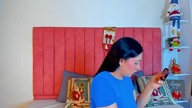 ashley Olsen online show from 22, 11, 2025