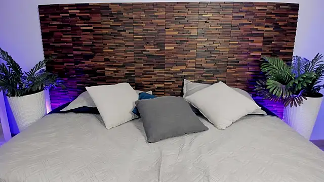 debra win online show from 3, 12, 2025