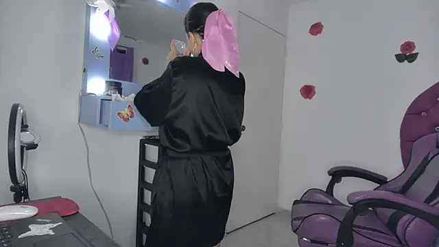 soffy rosses online show from 7, 3, 2026