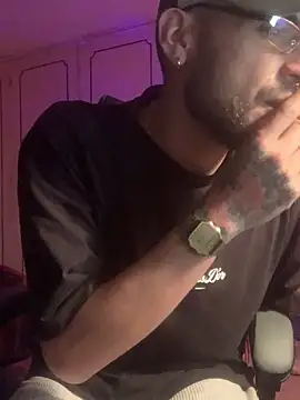 Snapshot of malek_xarx_ chatting on 3, 3, 2026 malek xarx online show from 3, 3, 2026