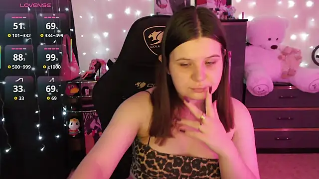 Snapshot of AmyVibess chatting on 25, 9, 2025 AmyVibess online show from 25, 9, 2025