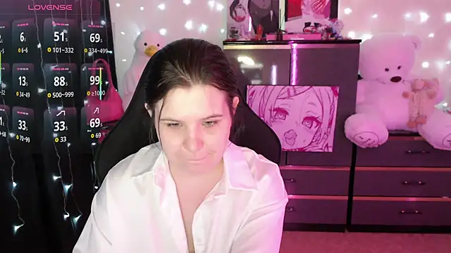 Snapshot of AmyVibess chatting on 2, 10, 2025 AmyVibess online show from 2, 10, 2025