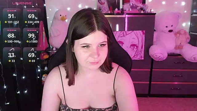 Snapshot of AmyVibess chatting on 6, 11, 2025 AmyVibess online show from 6, 11, 2025