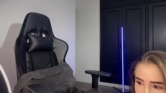 s meow online show from 8, 11, 2025