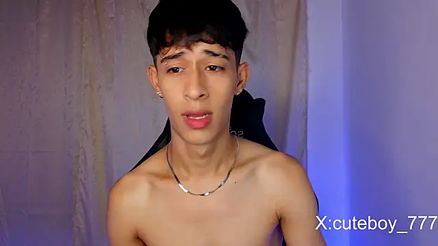 Snapshot of Danny_cute_05 chatting on 26, 3, 2026 Danny cute 05 online show from 26, 3, 2026