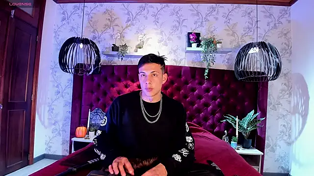 Snapshot of Dustin_Sonne chatting on 2, 11, 2025 Dustin Sonne online show from 2, 11, 2025