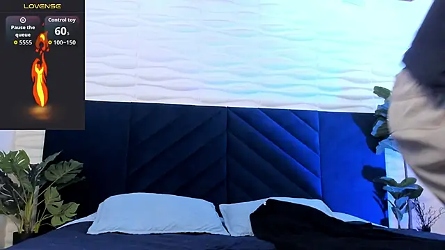 Snapshot of Dustin_Sonne chatting on 9, 11, 2025 Dustin Sonne online show from 9, 11, 2025