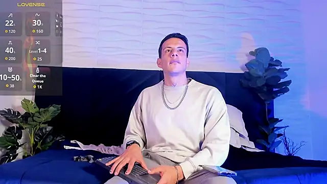 Snapshot of Dustin_Sonne chatting on 18, 11, 2025 Dustin Sonne online show from 18, 11, 2025