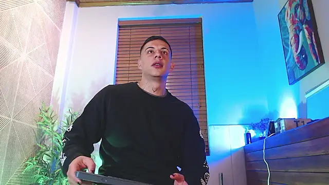 Dustin Sonne online show from 4, 3, 2026