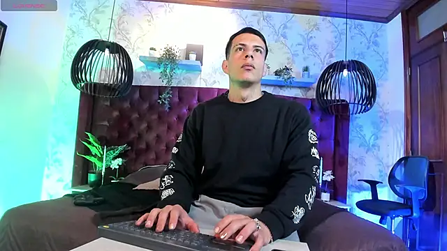 Snapshot of Dustin_Sonne chatting on 22, 4, 2026 Dustin Sonne online show from 22, 4, 2026