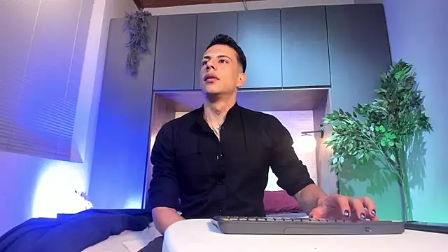 Snapshot of Dustin_Sonne chatting on 29, 5, 2026 Dustin Sonne online show from 29, 5, 2026