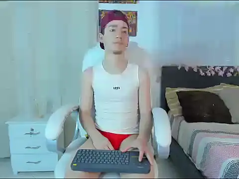 Snapshot of ThiagooJames chatting on 25, 11, 2025 ThiagooJames online show from 25, 11, 2025