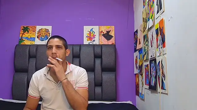 Snapshot of ashtoncooperr chatting on 21, 3, 2026 ashtoncooperr online show from 21, 3, 2026