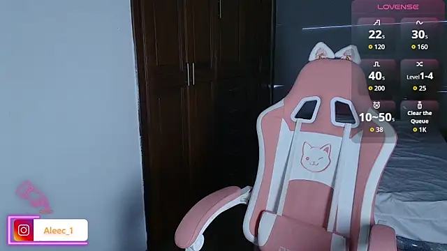 Aleecandrews online show from 4, 10, 2025