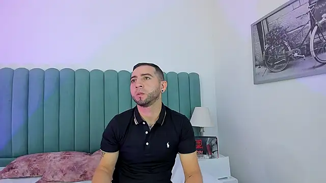 Snapshot of Lushian_ chatting on 5, 3, 2026 Lushian online show from 5, 3, 2026