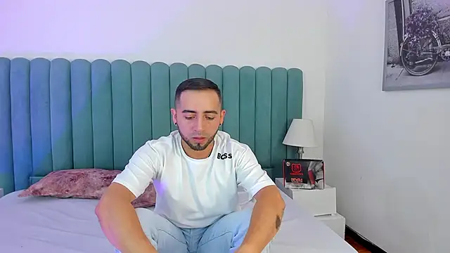 Snapshot of Lushian_ chatting on 13, 3, 2026 Lushian online show from 13, 3, 2026