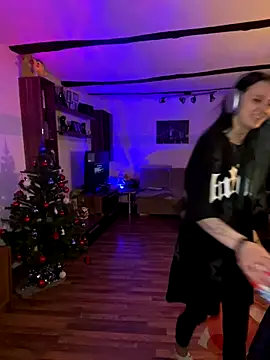 Snapshot of Seductively4_20 chatting on 29, 11, 2025 Seductively4 20 online show from 29, 11, 2025