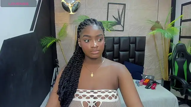 Snapshot of alana_bonny chatting on 29, 4, 2026 alana bonny online show from 29, 4, 2026