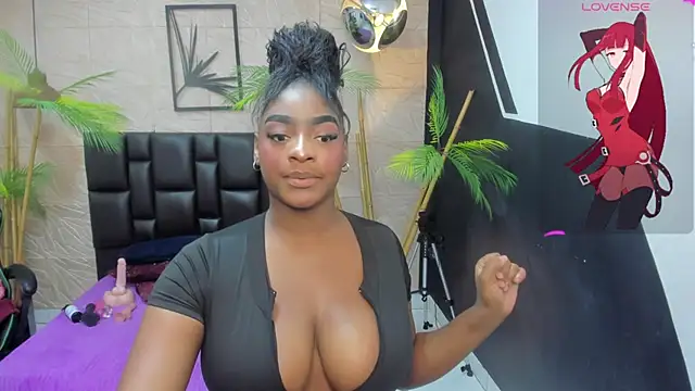 Snapshot of alana_bonny chatting on 24, 7, 2026 alana bonny online show from 24, 7, 2026