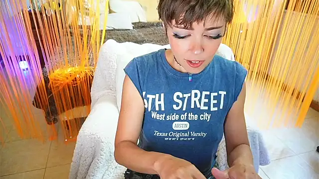 FantasticSonya online show from 17, 11, 2025