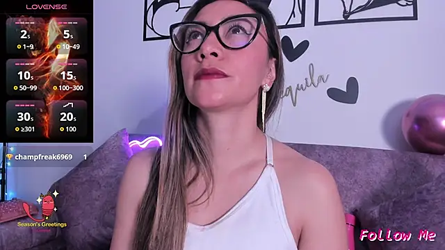 Snapshot of TilaTequila_15 chatting on 25, 9, 2025 TilaTequila 15 online show from 25, 9, 2025