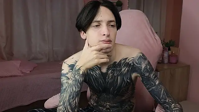 Snapshot of Martin_Jin chatting on 6, 11, 2025 Martin Jin online show from 6, 11, 2025