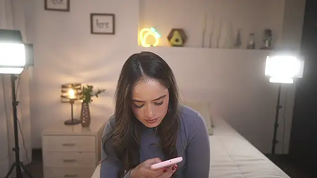 ximena cortez 03 online show from 9, 9, 2025