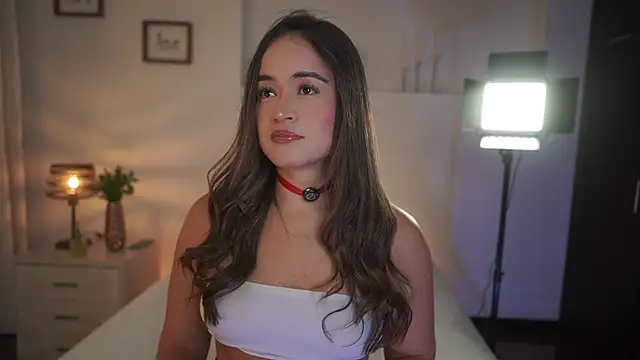 Snapshot of ximena_cortez_03 chatting on 3, 5, 2026 ximena cortez 03 online show from 3, 5, 2026